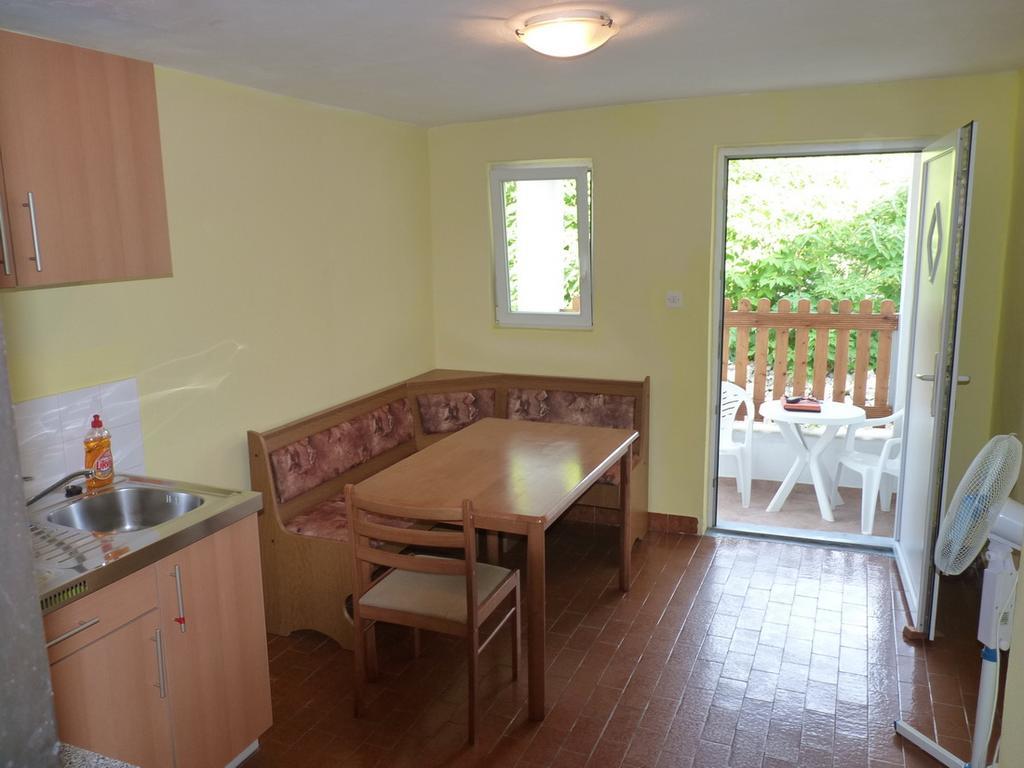 Apartman Emily Nin